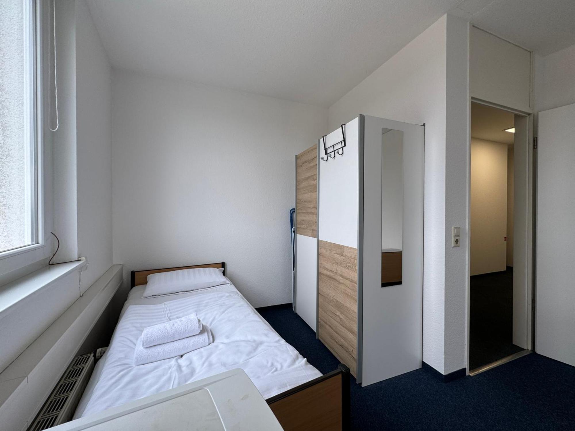 Thuja Apartments Karlsruhe-Neureut By Kurzzeit Kültér fotó