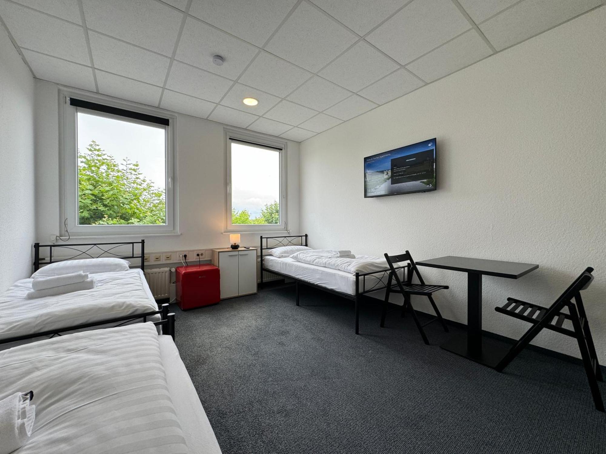 Thuja Apartments Karlsruhe-Neureut By Kurzzeit Kültér fotó