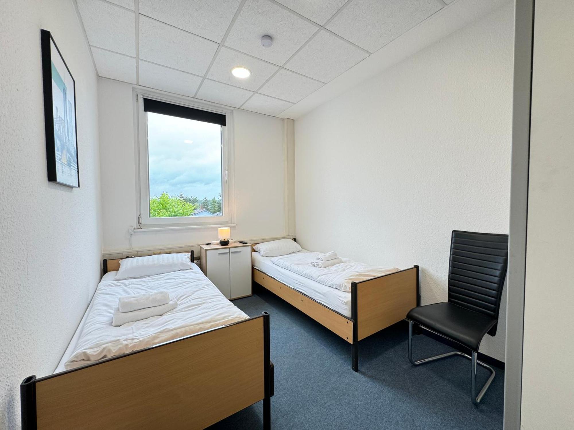 Thuja Apartments Karlsruhe-Neureut By Kurzzeit Kültér fotó